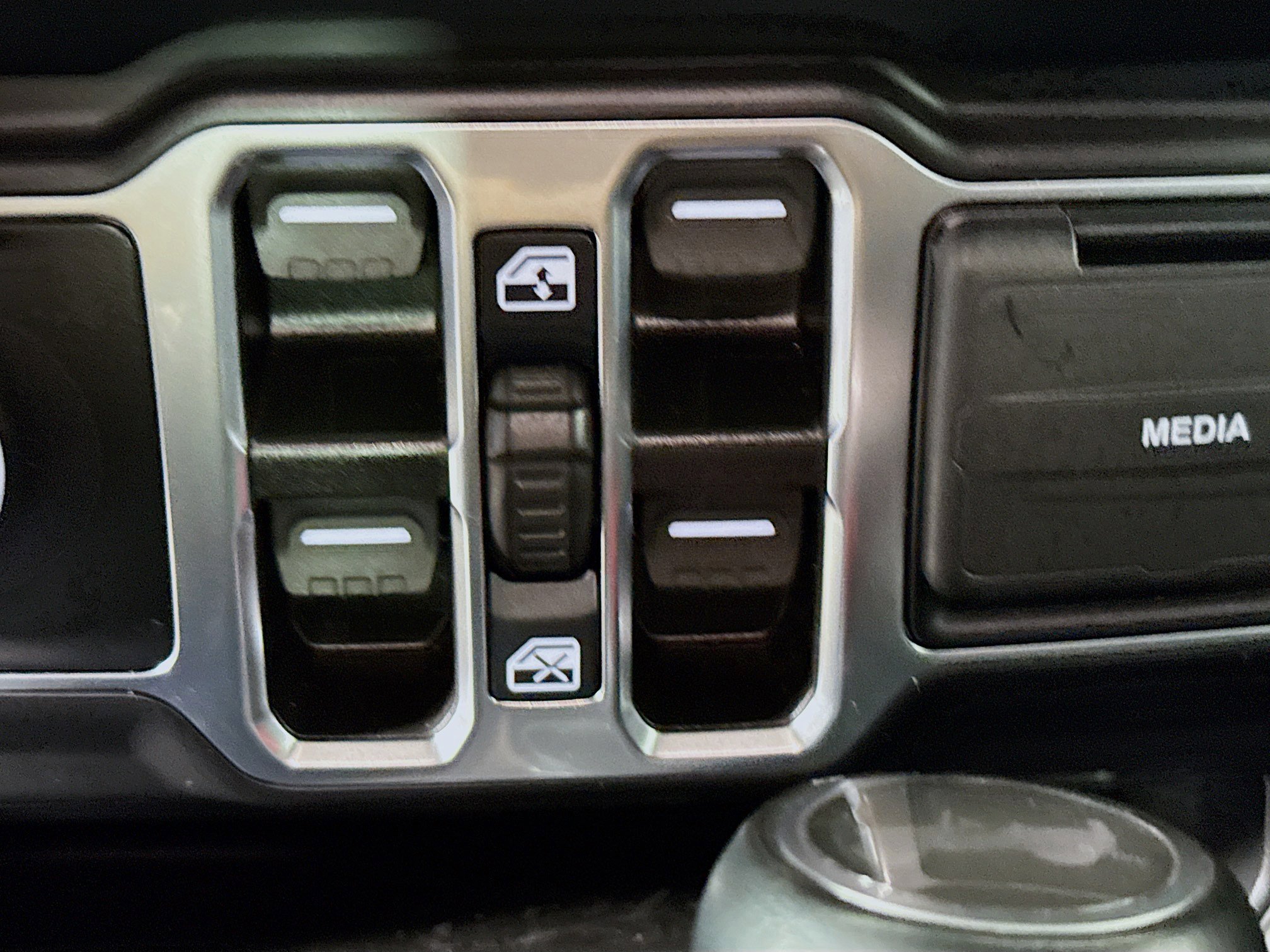 Used 2022 Jeep Wrangler Unlimited Sahara image 21