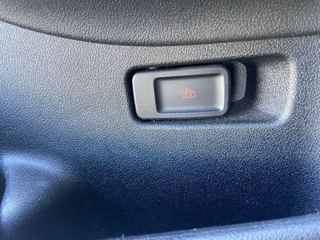 Used 2022 Lincoln Aviator Reserve w/ Elements Package Plus image 22