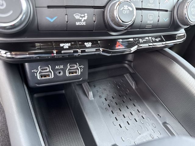 New 2026 Dodge Durango GT w/ Trailer Tow Group IV AWD/4WD image 28