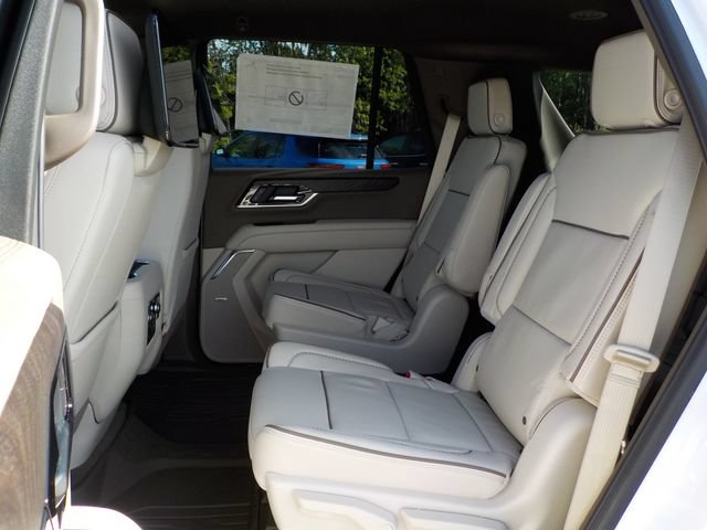 New 2026 GMC Yukon Denali w/ Advanced Technology Package AWD/4WD image 18