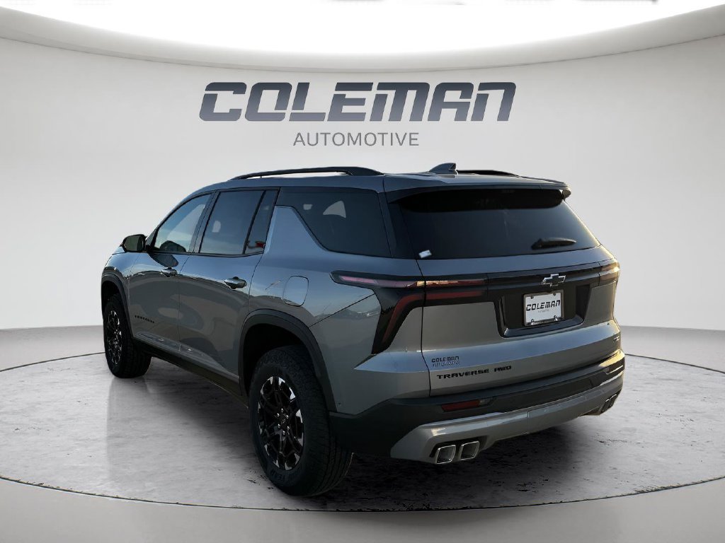 New 2027 Chevrolet Traverse Z71 w/ Enhanced Driving Package AWD/4WD image 12