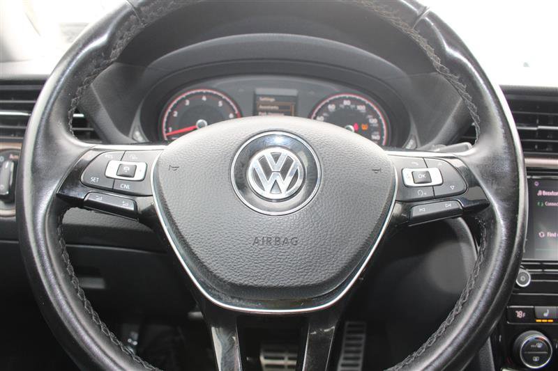 Used 2020 Volkswagen Passat 2.0T SEL image 18
