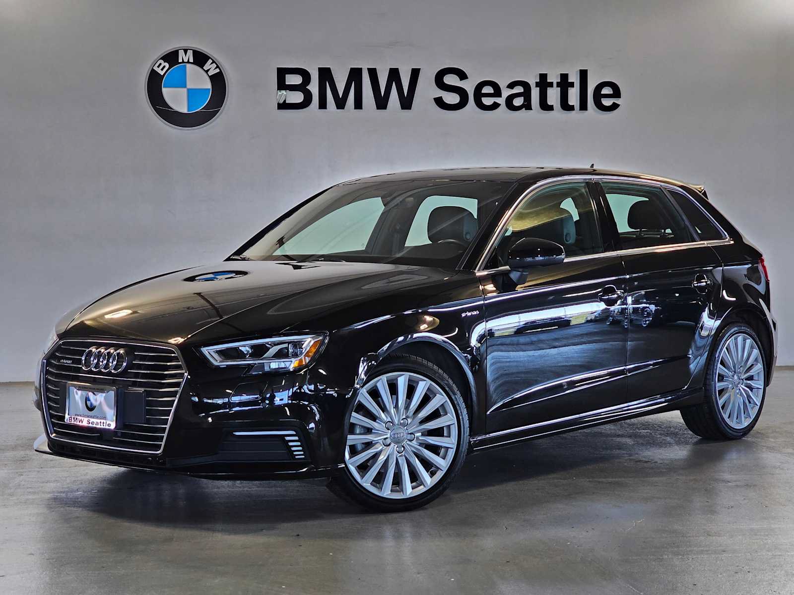 Used 2017 Audi A3 e-tron Premium Plus w/ Technology Package