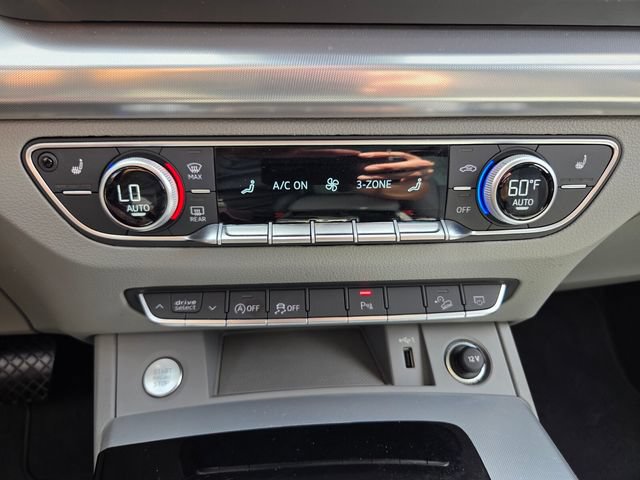 Used 2025 Audi Q5 2.0T Premium AWD/4WD image 25