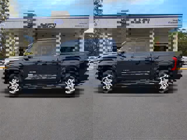 Used 2025 Toyota Tundra SR5 image 2