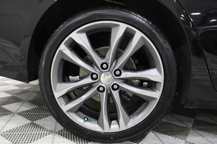 Used 2022 Chevrolet Malibu LT image 40