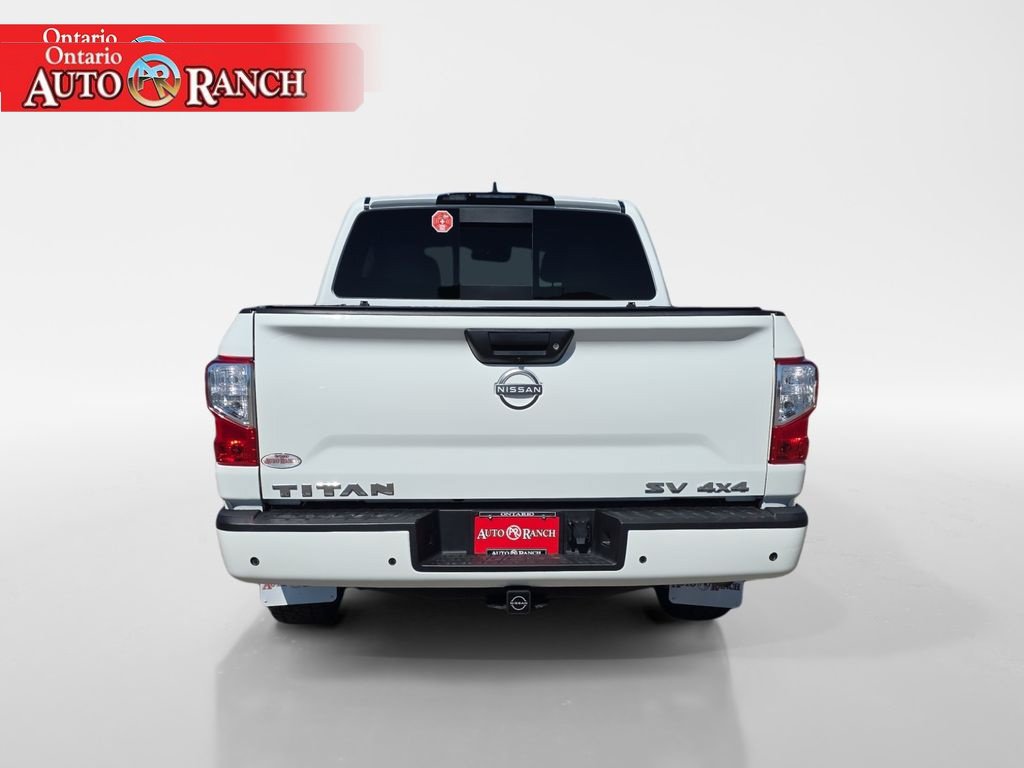 Used 2023 Nissan Titan SV AWD/4WD image 4