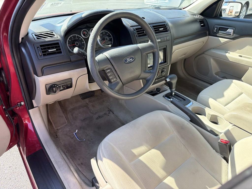 Used 2009 Ford Fusion S FWD image 24