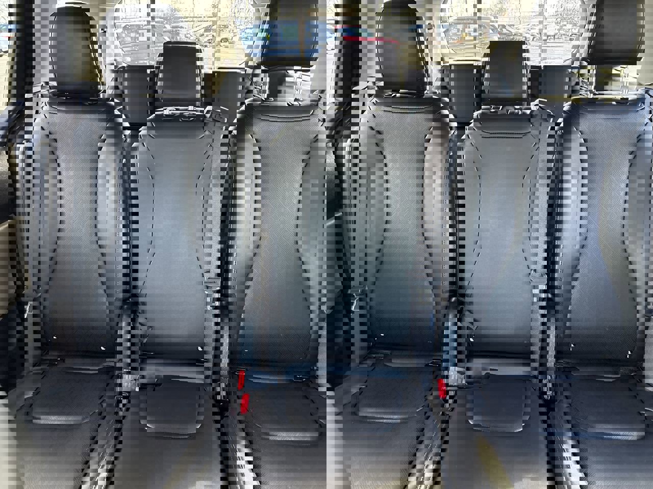 Used 2025 Kia Carnival image 22