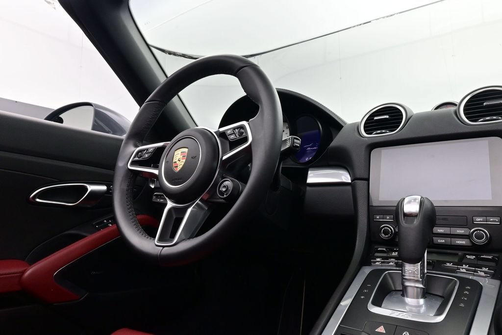 Certified 2025 Porsche 718 Boxster S RWD image 14