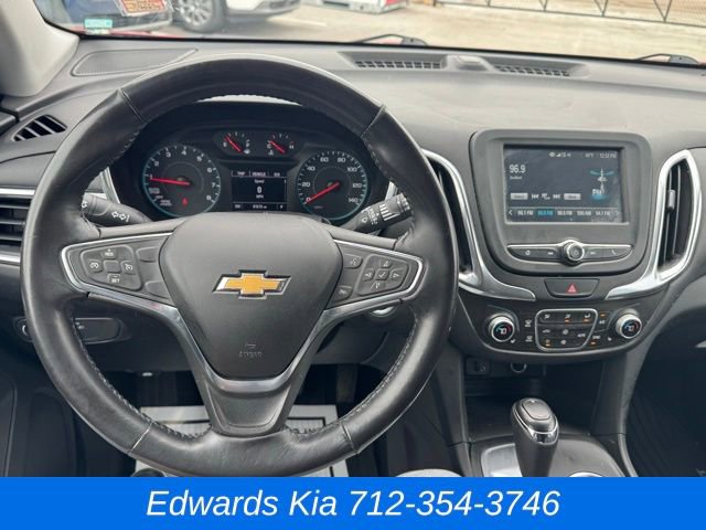 Used 2018 Chevrolet Equinox LT image 19