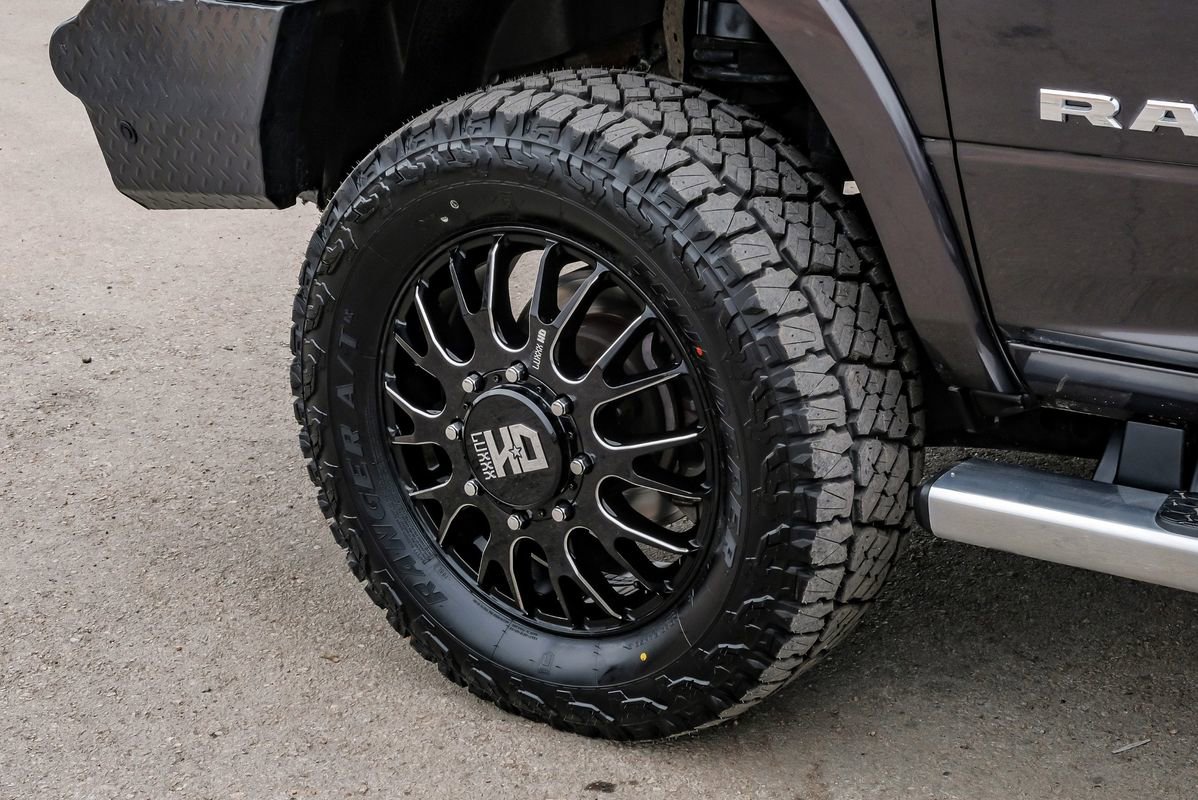 Used 2022 RAM 3500 Laramie image 64