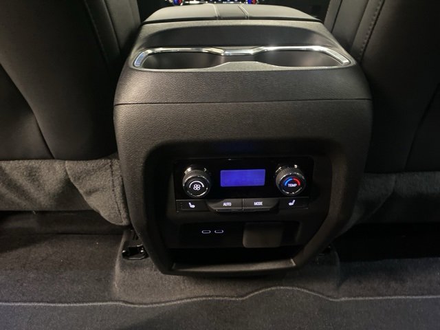 New 2026 Chevrolet Traverse RS image 31