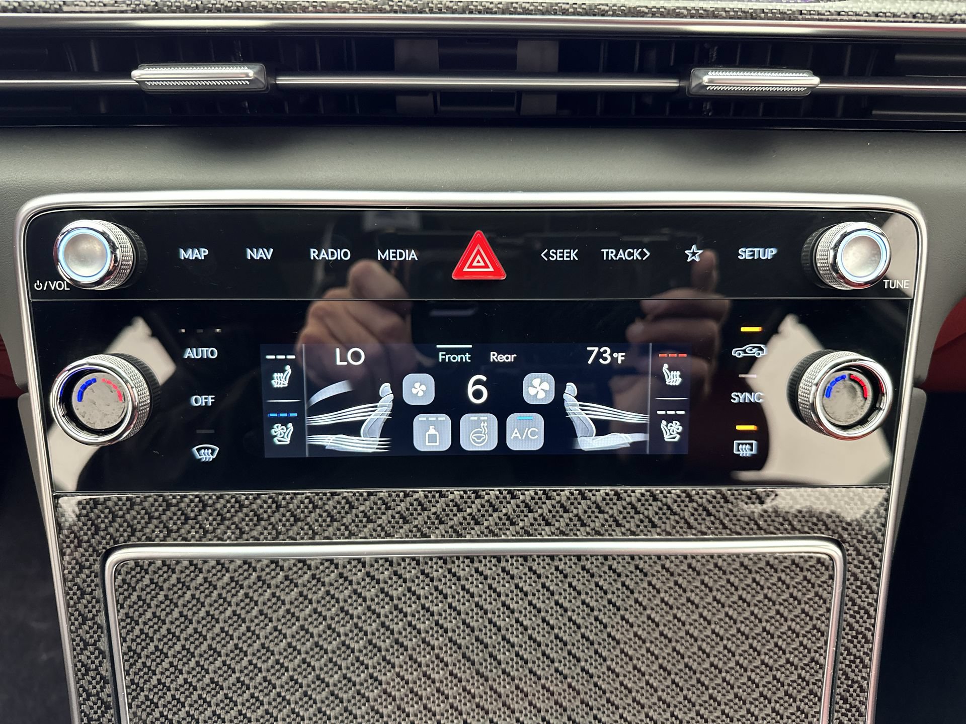 Certified 2026 Genesis GV80 3.5T e-SC AWD/4WD image 19