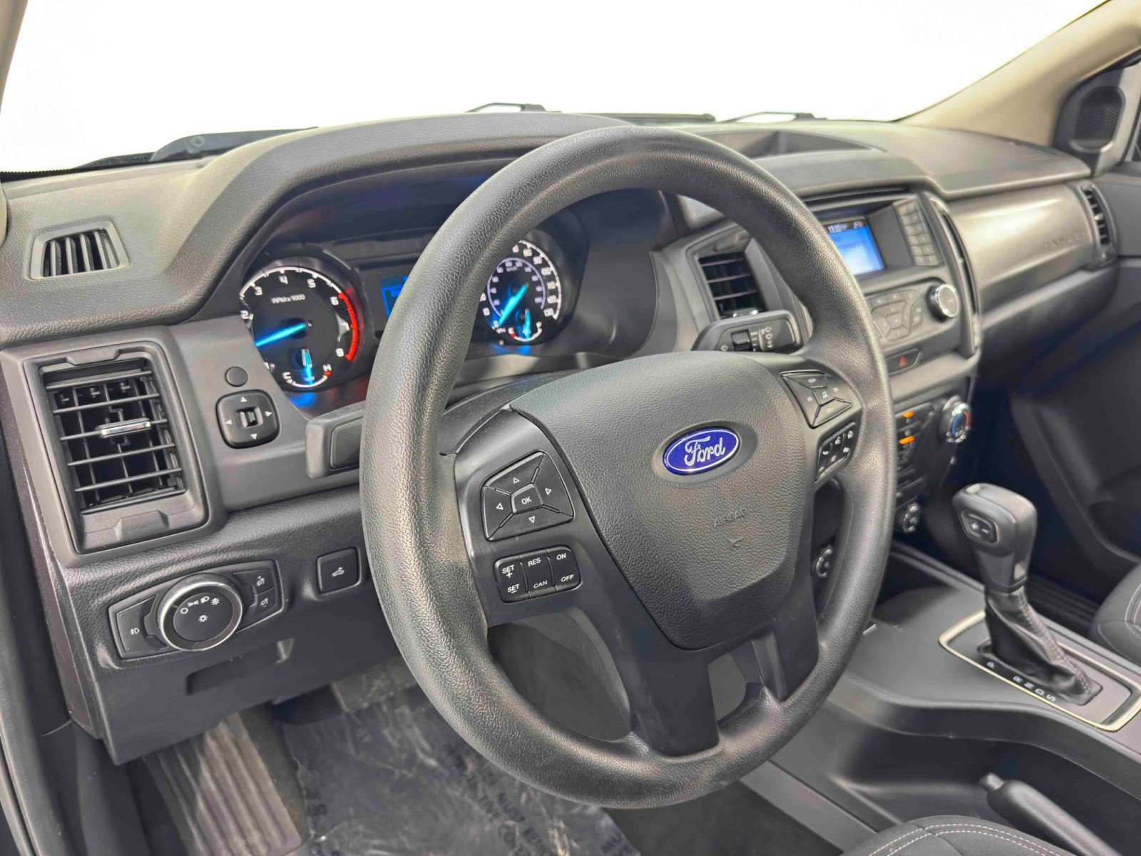 Used 2019 Ford Ranger XL w/ Equipment Group 101A Mid image 12