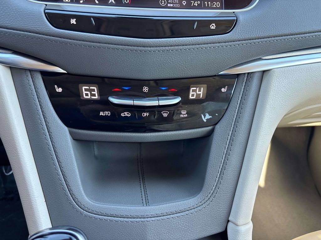 Used 2025 Cadillac XT5 Premium Luxury image 28