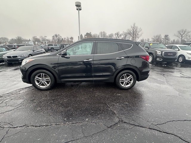 Used 2017 Hyundai Santa Fe Sport image 2