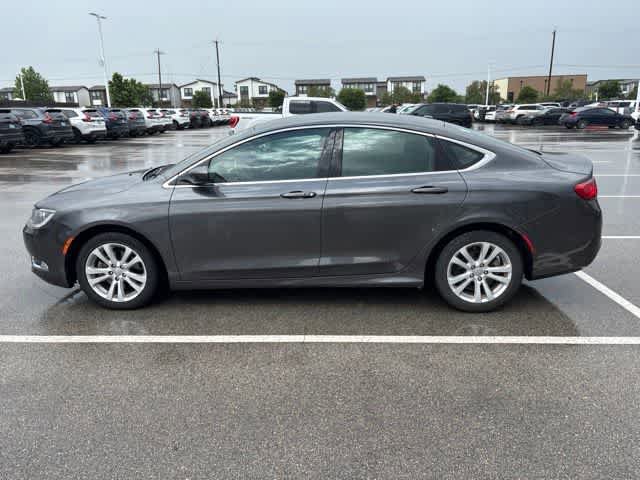 Used 2015 Chrysler 200 Limited w/ Convenience Group FWD image 2