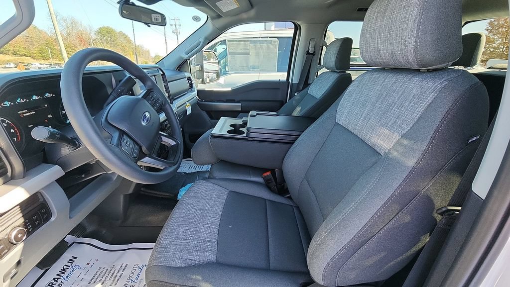 Used 2026 Ford F350 XLT AWD/4WD image 13