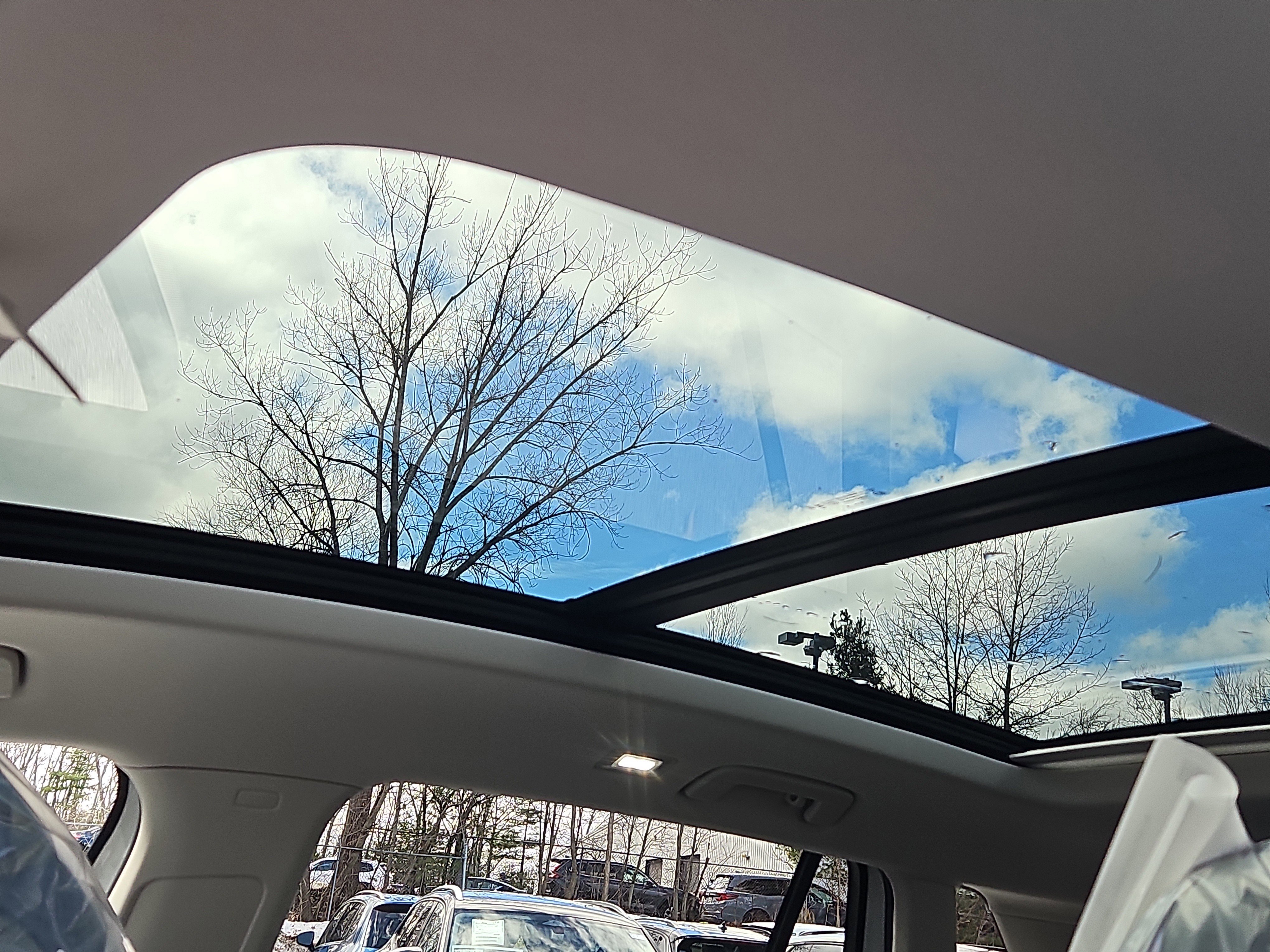 New 2026 Volkswagen Tiguan SE AWD/4WD image 7