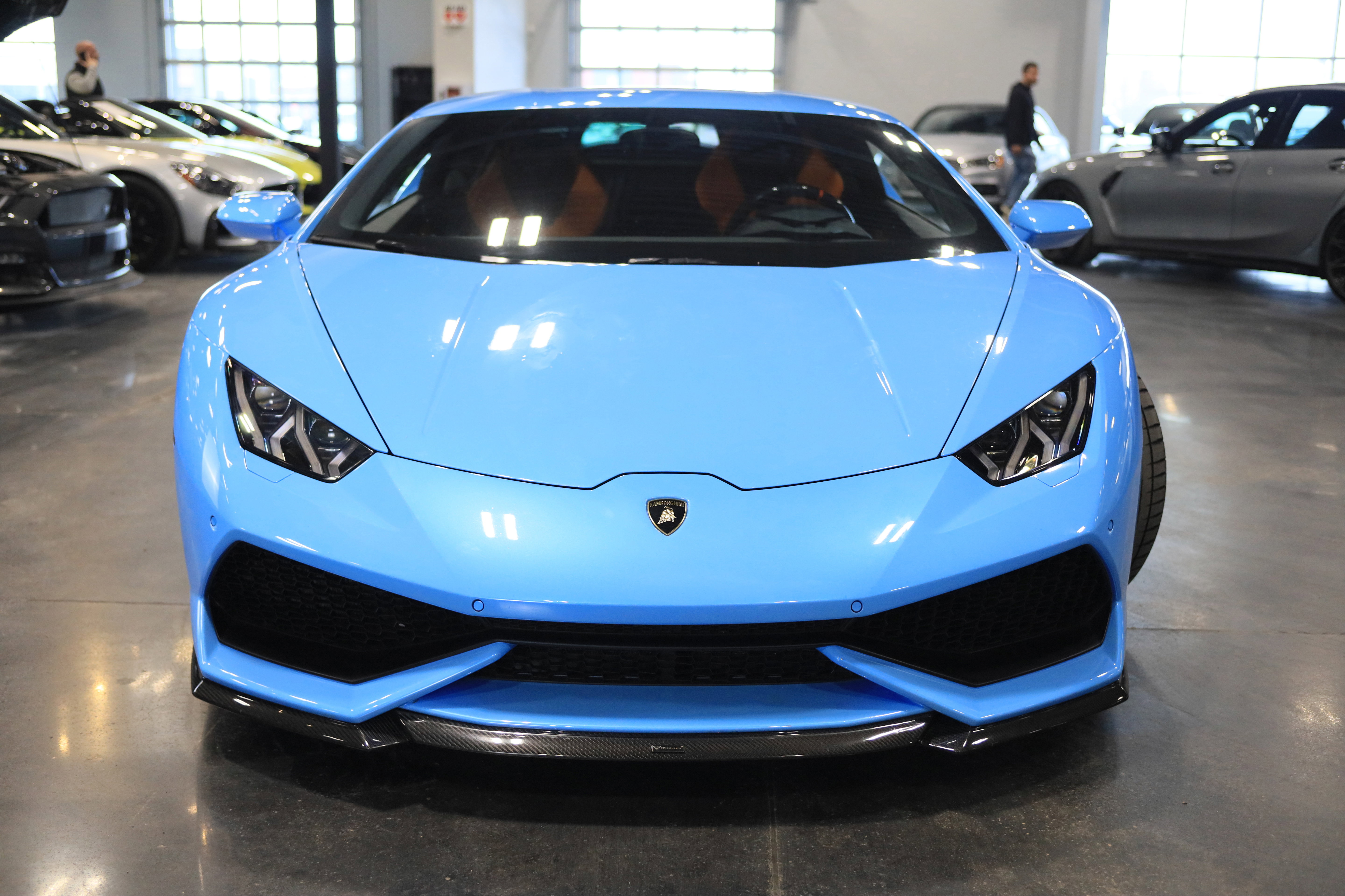 Used 2016 Lamborghini Huracan LP 610-4 image 2