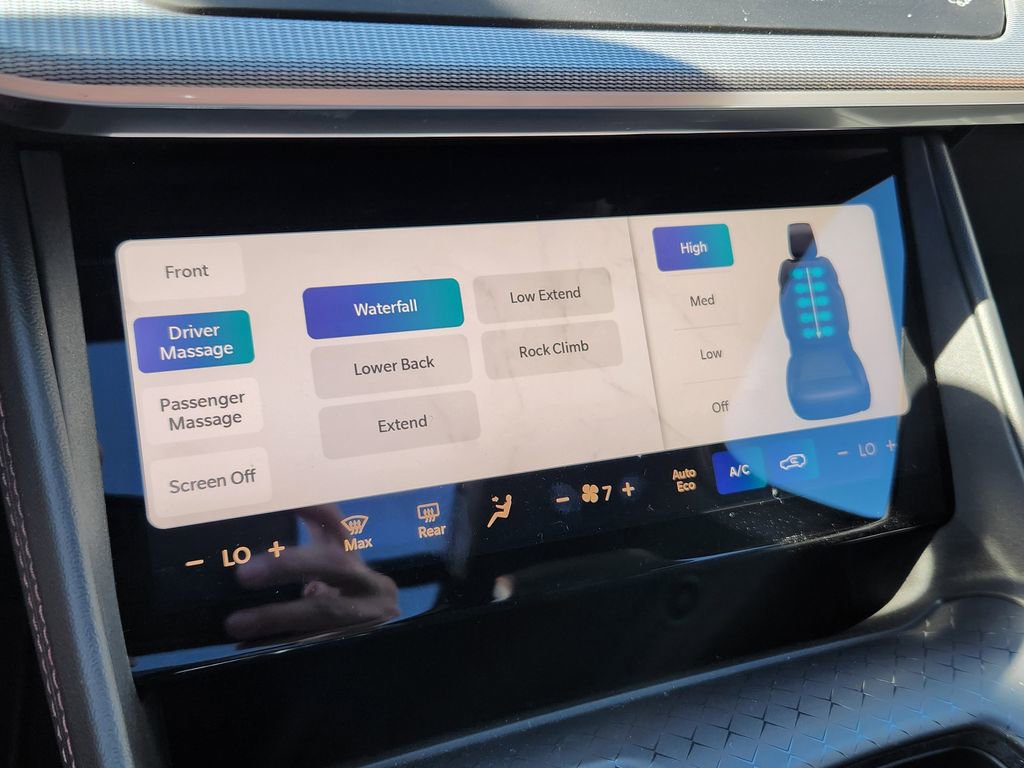 New 2025 Jeep Wagoneer S Launch Edition image 28