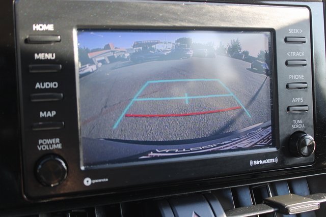 Used 2022 Toyota RAV4 LE image 14