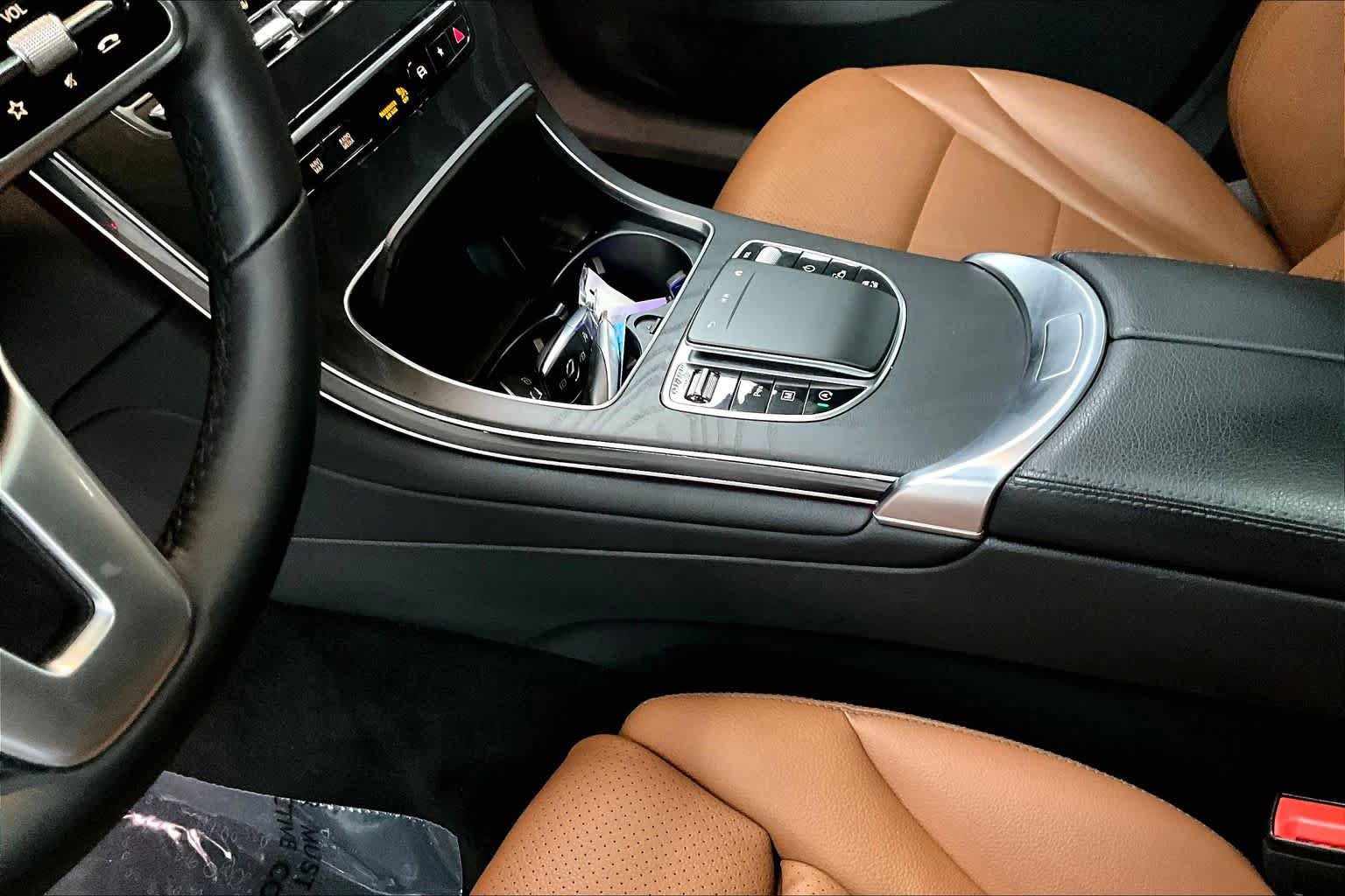 Certified 2022 Mercedes-Benz GLC 300 4MATIC Coupe image 17