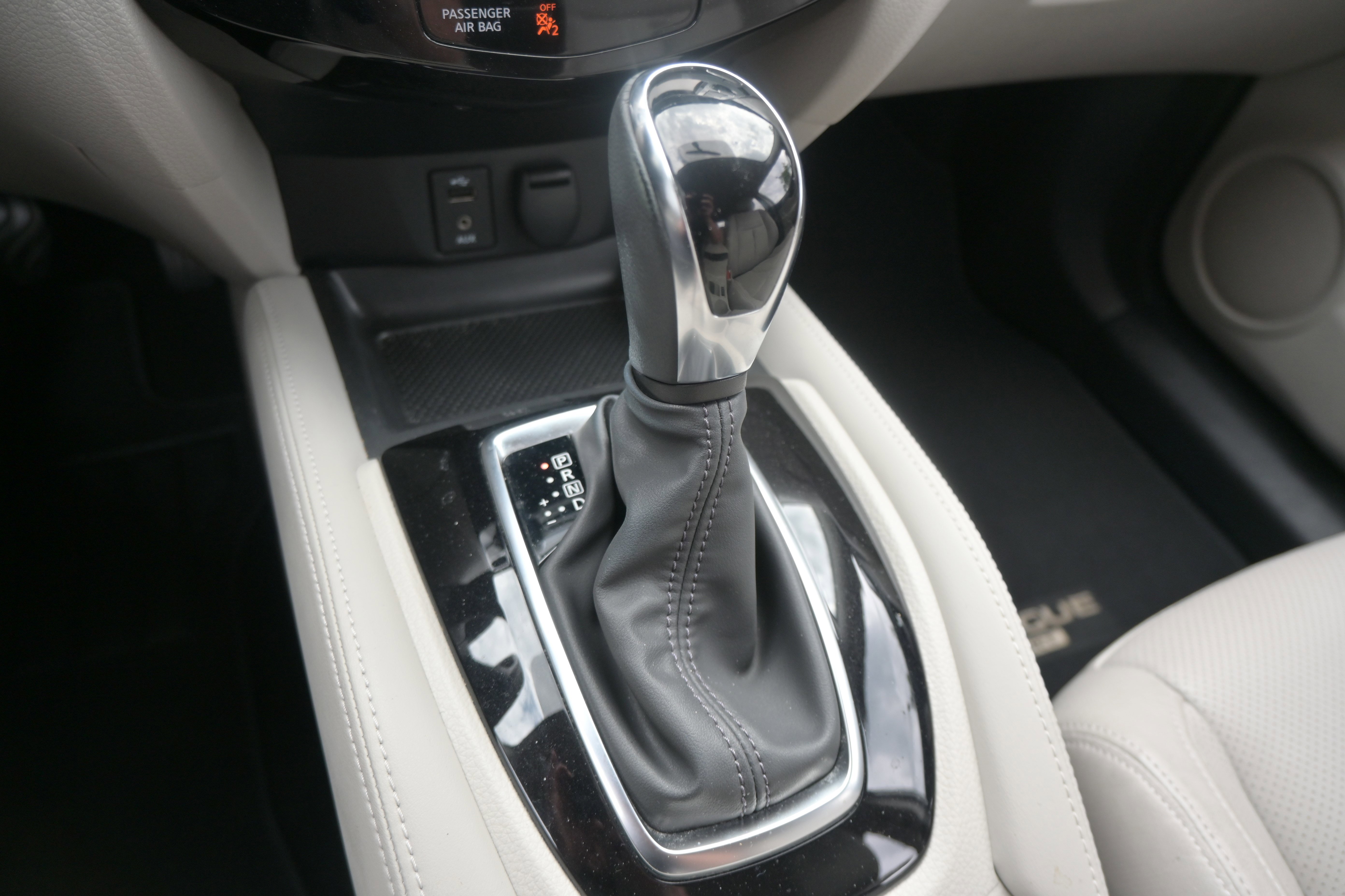 Used 2018 Nissan Rogue Sport SL FWD image 27