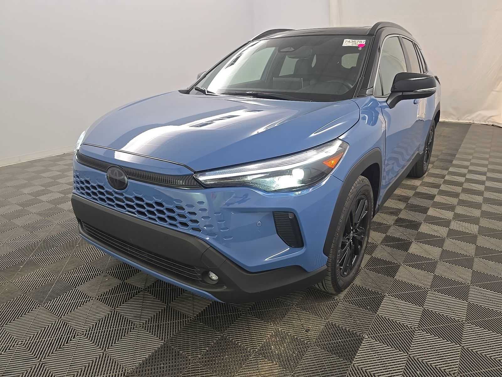 Used 2026 Toyota Corolla Cross AWD Hybrid image 3