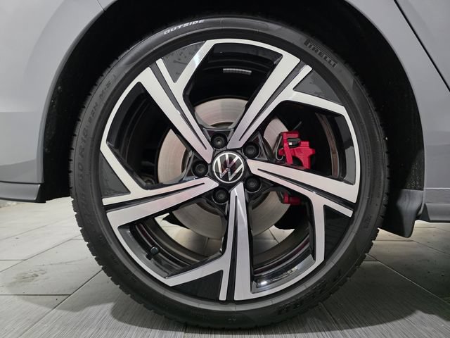 Used 2025 Volkswagen GTI SE FWD image 24