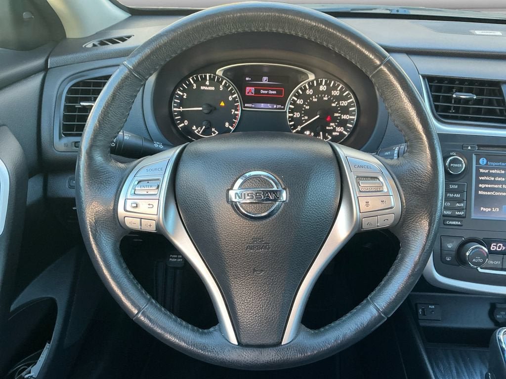 Used 2016 Nissan Altima 2.5 SL w/ 2.5 Technology w/LED Package FWD image 12