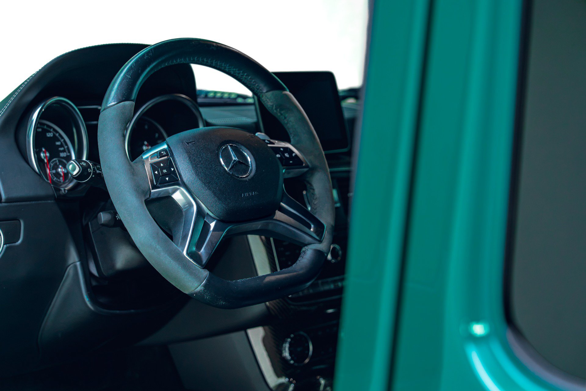 Used 2017 Mercedes-Benz G 550 Squared image 39