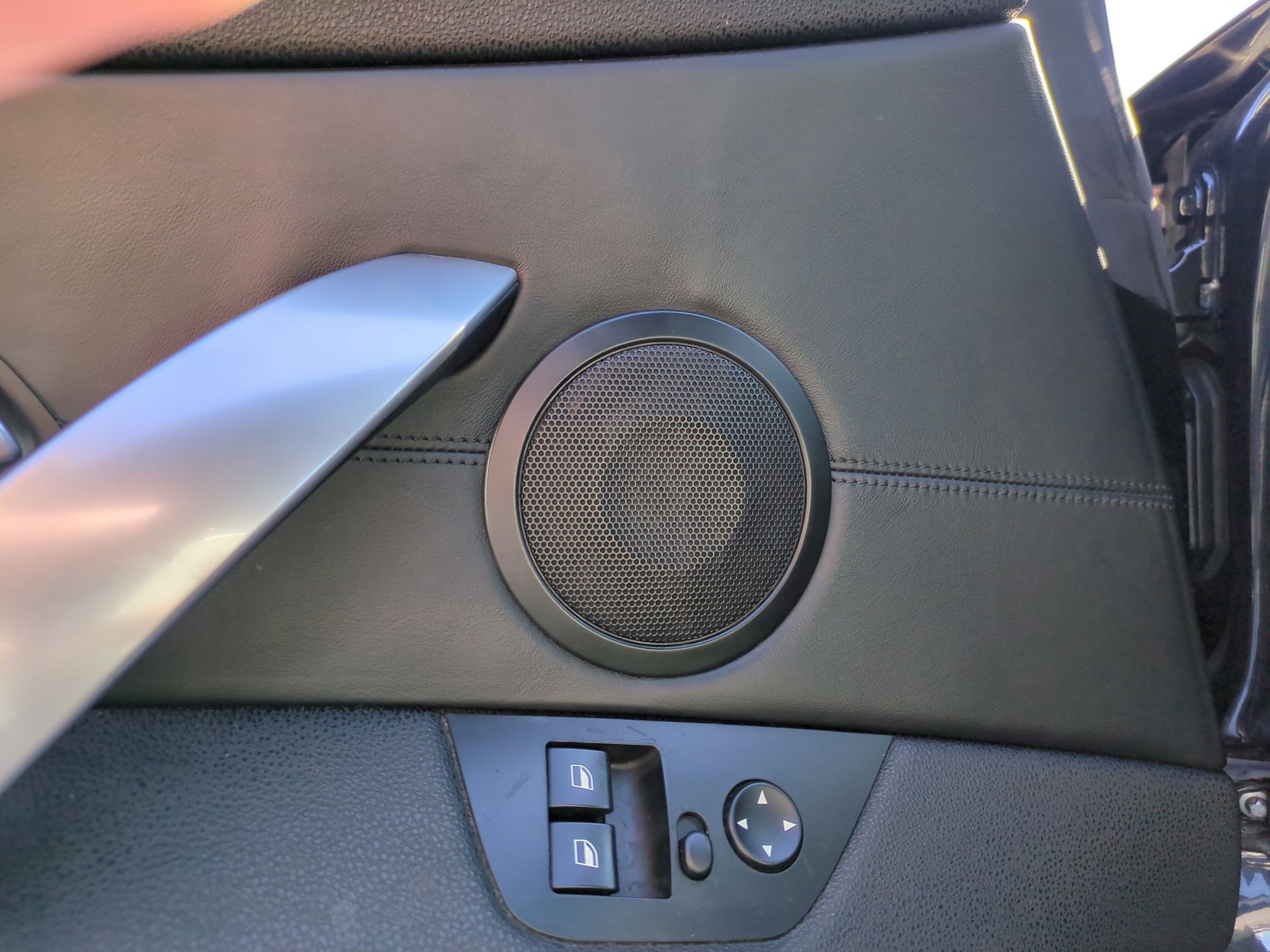 Used 2007 BMW M Roadster image 15
