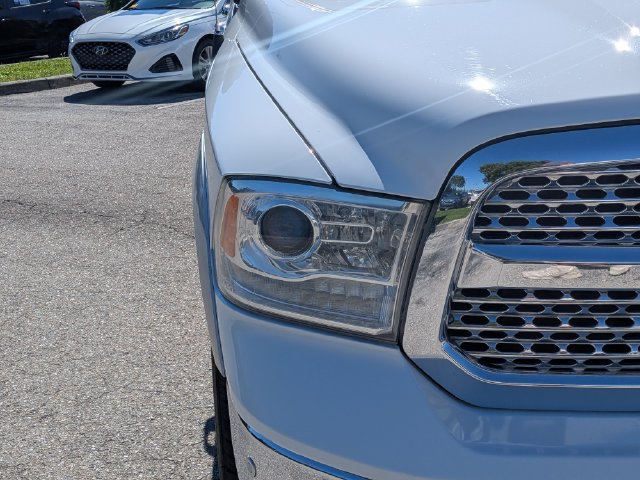 Used 2015 RAM 1500 Laramie w/ Convenience Group AWD/4WD image 13