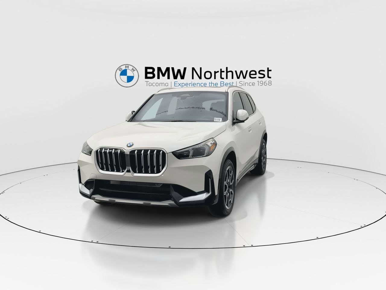 New 2025 BMW X1 xDrive28i w/ Technology Package image 8