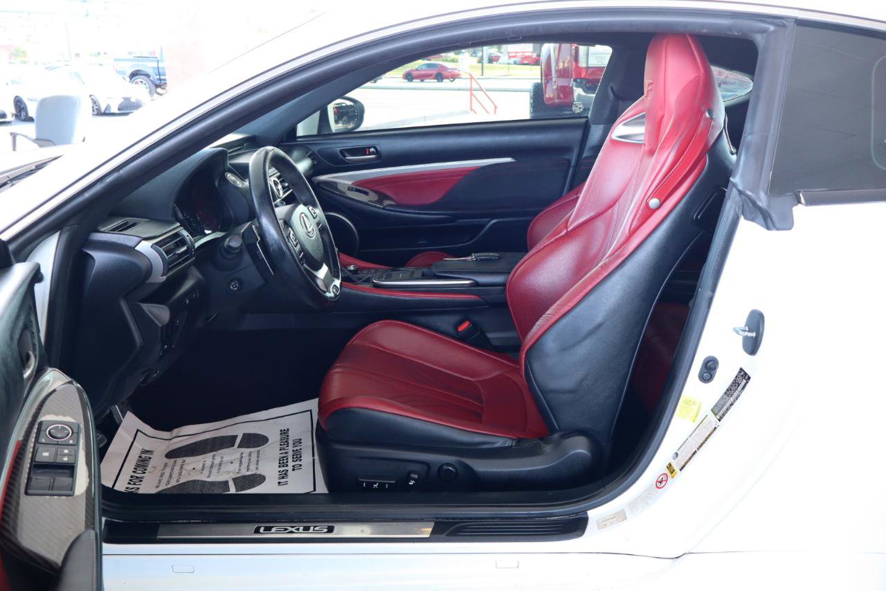 Used 2015 Lexus RC F w/ Performance Package RWD image 17