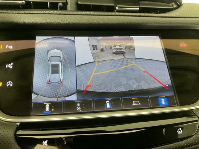 Used 2024 Cadillac XT5 Sportv w/ Technology Package image 9