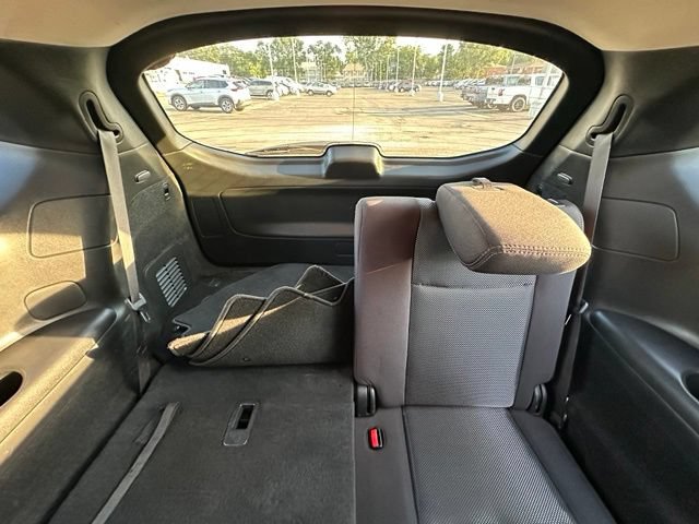 Used 2019 Nissan Pathfinder S AWD/4WD image 25