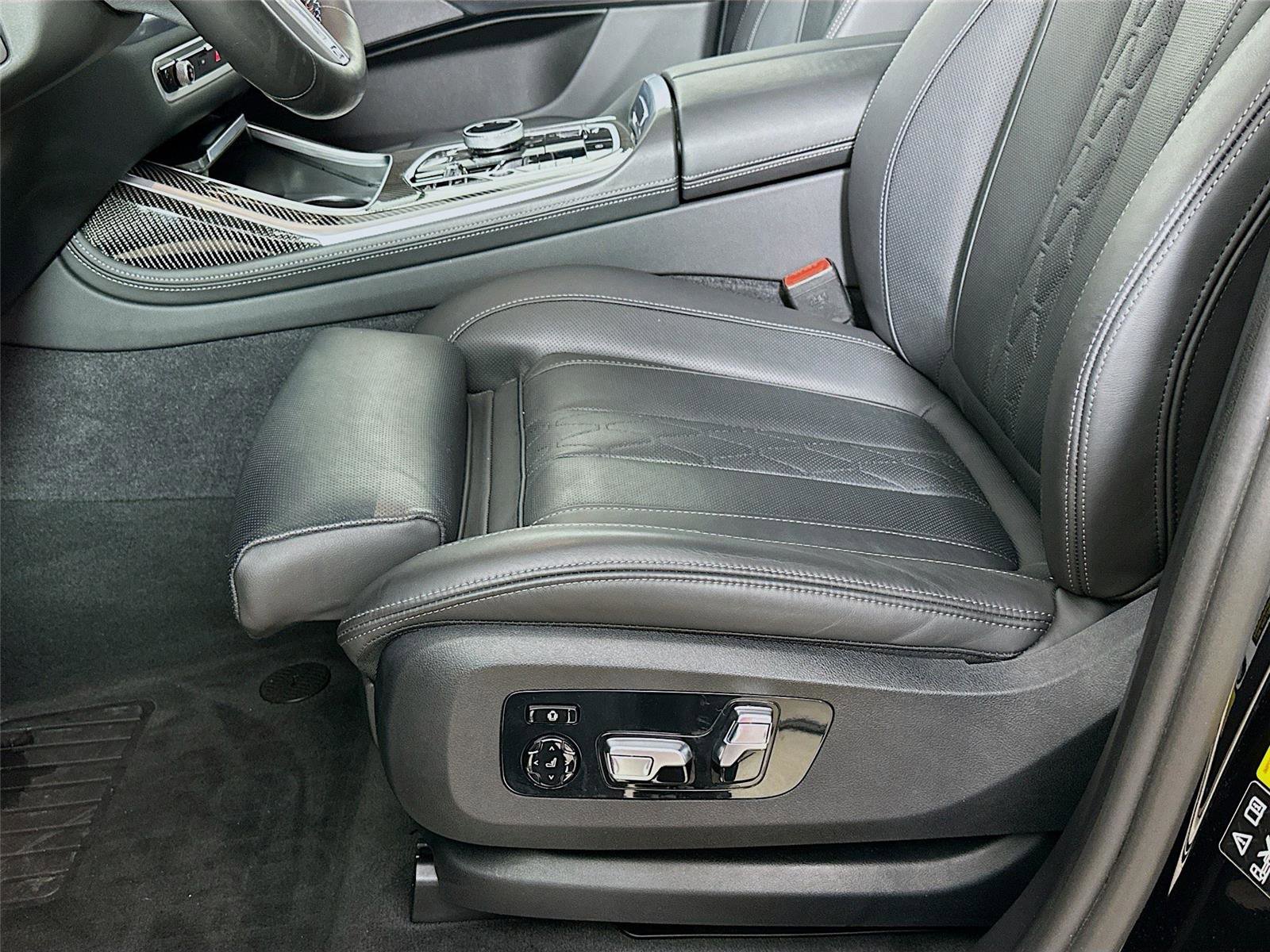 Certified 2024 BMW X7 M60i w/ Executive Package image 20