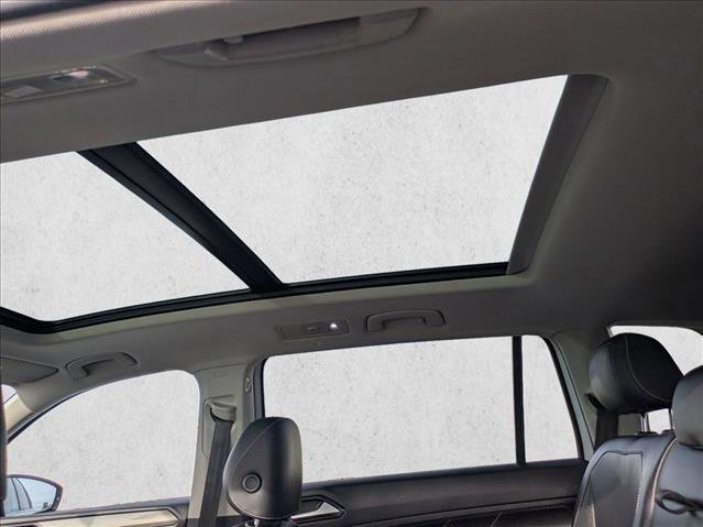 Used 2022 Volkswagen Tiguan SE image 18