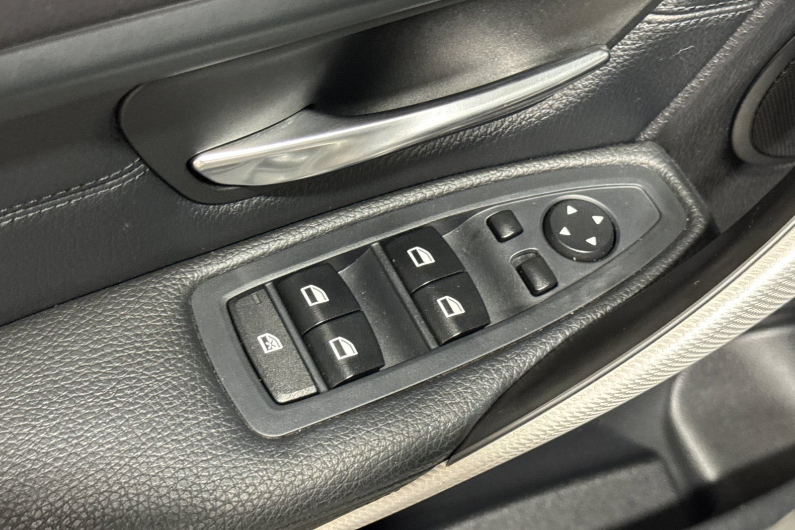 Used 2014 BMW 328i Sedan RWD image 15