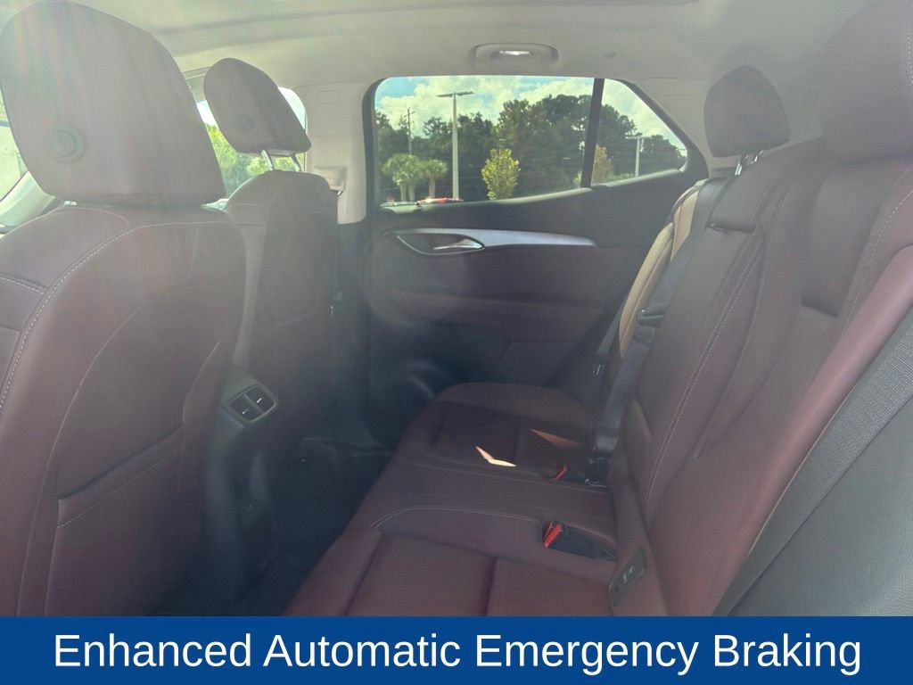 Used 2025 Buick Envision Sport Touring AWD/4WD image 18