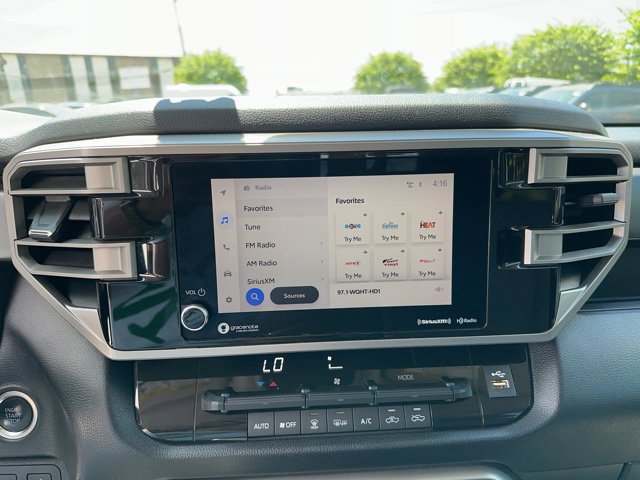 Used 2023 Toyota Tundra SR5 AWD/4WD image 18