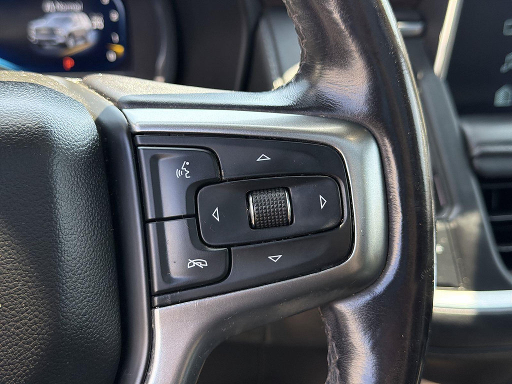 Used 2022 Chevrolet Suburban Z71 w/ Z71 Off-Road Package AWD/4WD image 37