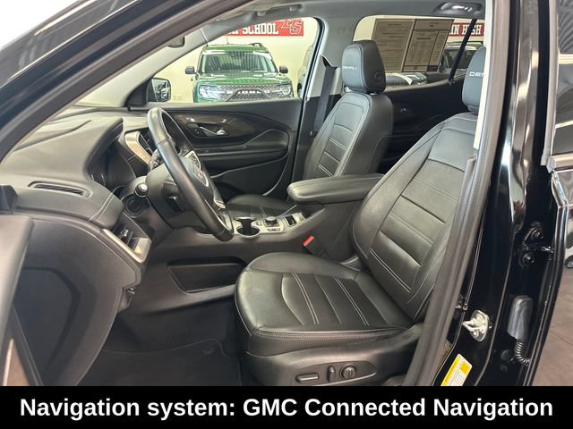 Used 2024 GMC Terrain Denali w/ Denali Premium Package AWD/4WD image 5