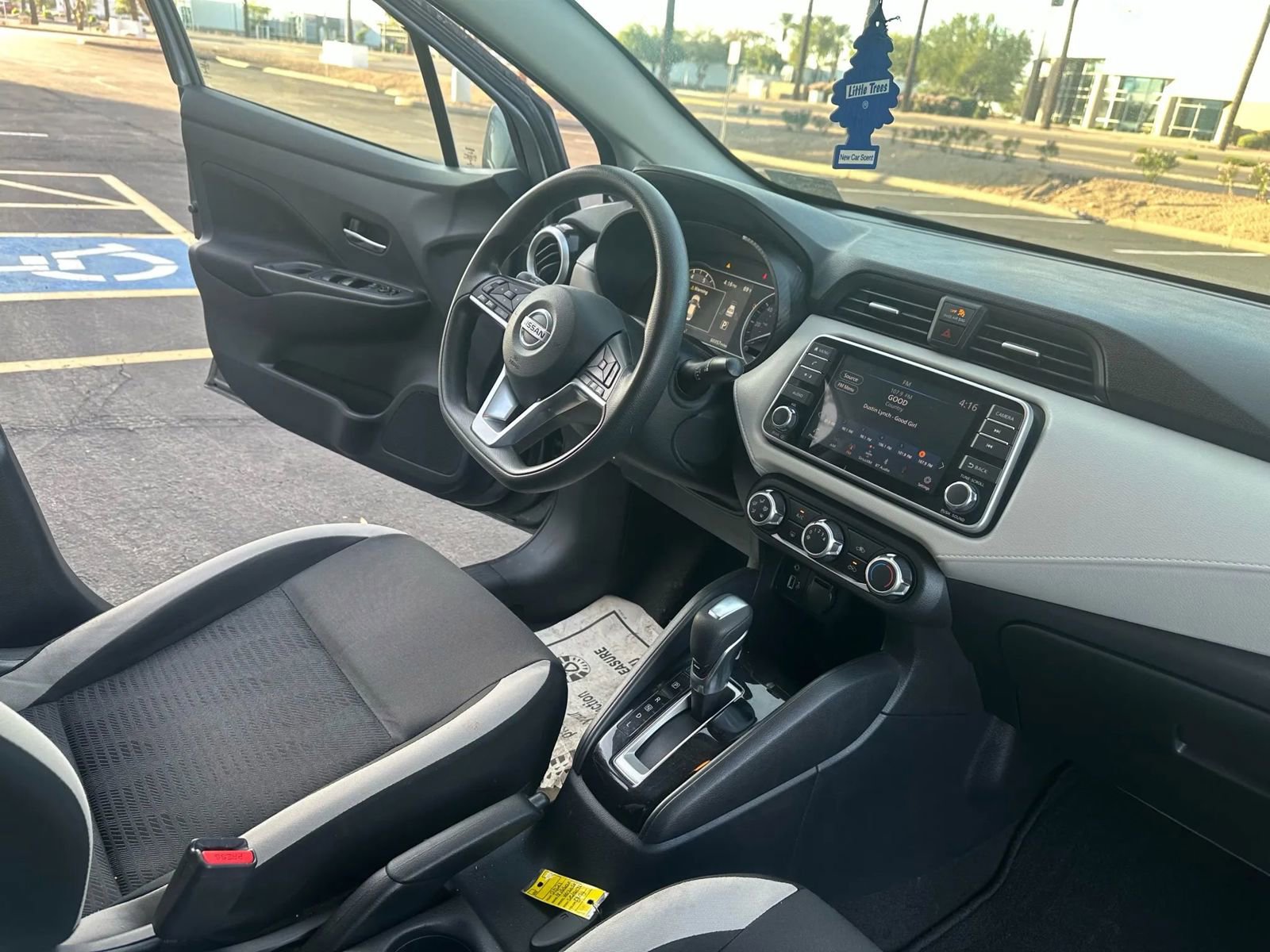 Used 2021 Nissan Versa SV image 18