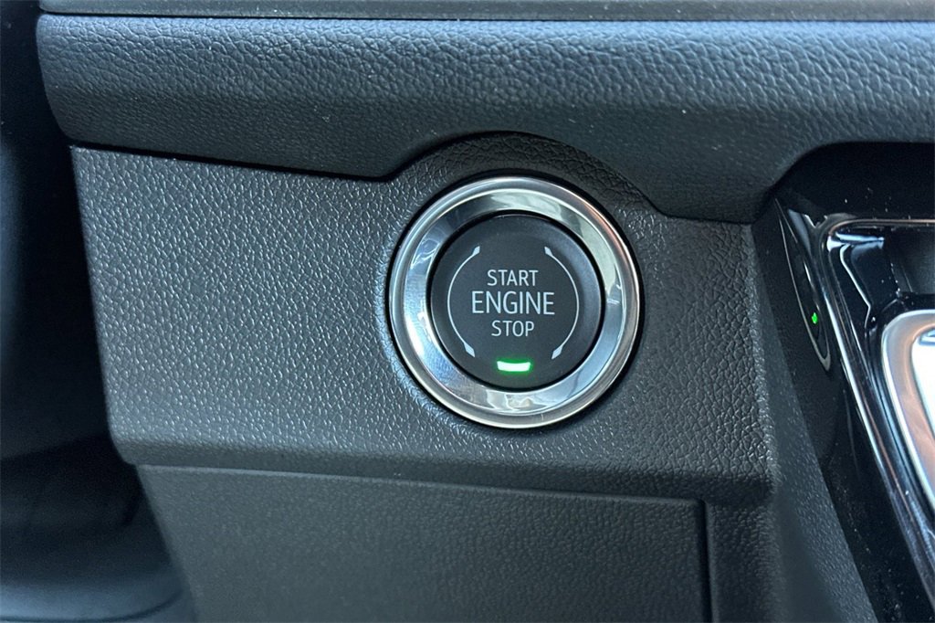 New 2026 Chevrolet Traverse LT w/ Driver Confidence Package image 25