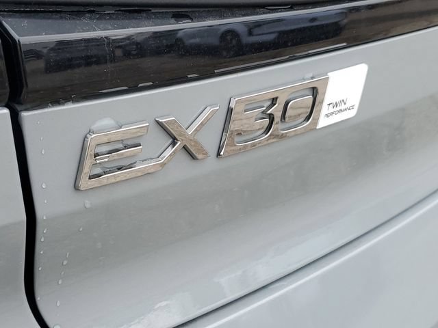 New 2026 Volvo EX30 Cross Country Ultra w/ Protection Package Premier AWD/4WD image 31