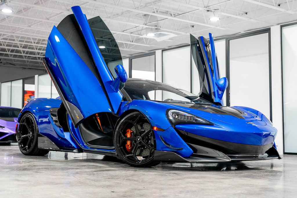 Used 2019 McLaren 600LT RWD image 3